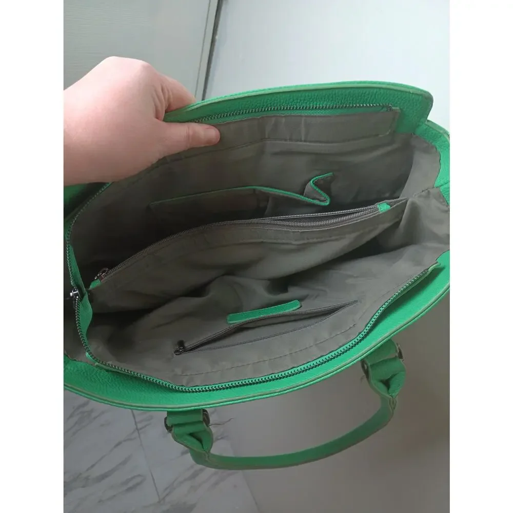 Damsel in Defense Daphne Concealed Carry Kari Purse Green Shoulder Bag‎